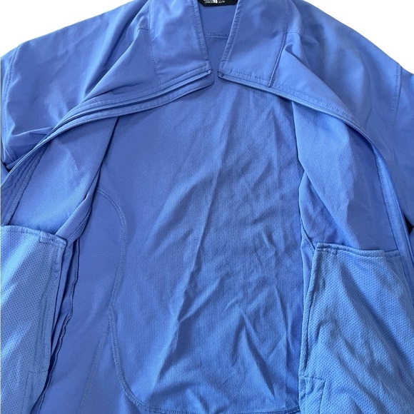 The North Face Jacket lightweight zip up - Picture 4 of 6